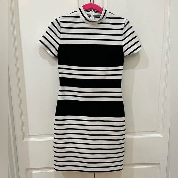 Stripped Short Sleeved Dress - extra small - Picture 1 of 5